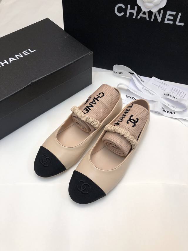 Chanel 24新款玛丽珍芭蕾舞鞋 袜子单独购买25 可甜可咸 搭配袜子穿也好看 鞋面内里垫脚羊皮 真皮大底 Size:35-41
